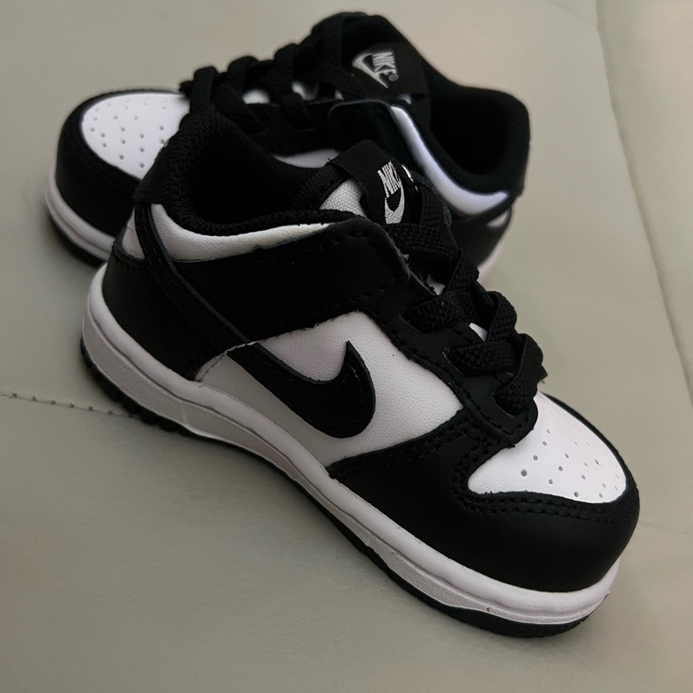 Nike Kids Black and White Sneakers- Never Worn